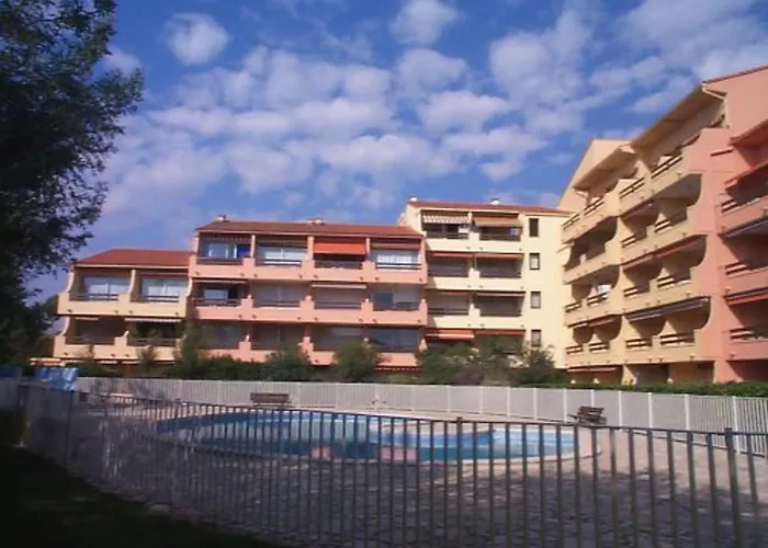 アパート 4 Pers Avec Parking Et Piscine A Argeles - Fr-1-837-86 *